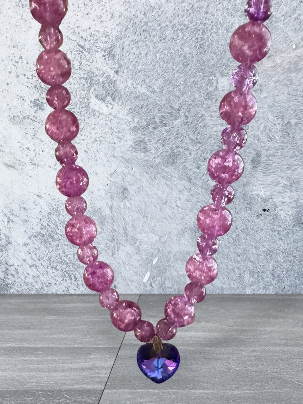 Pink Crackle Glass Beaded Necklace with Purple Heart Pendant - Picture 2 of 5